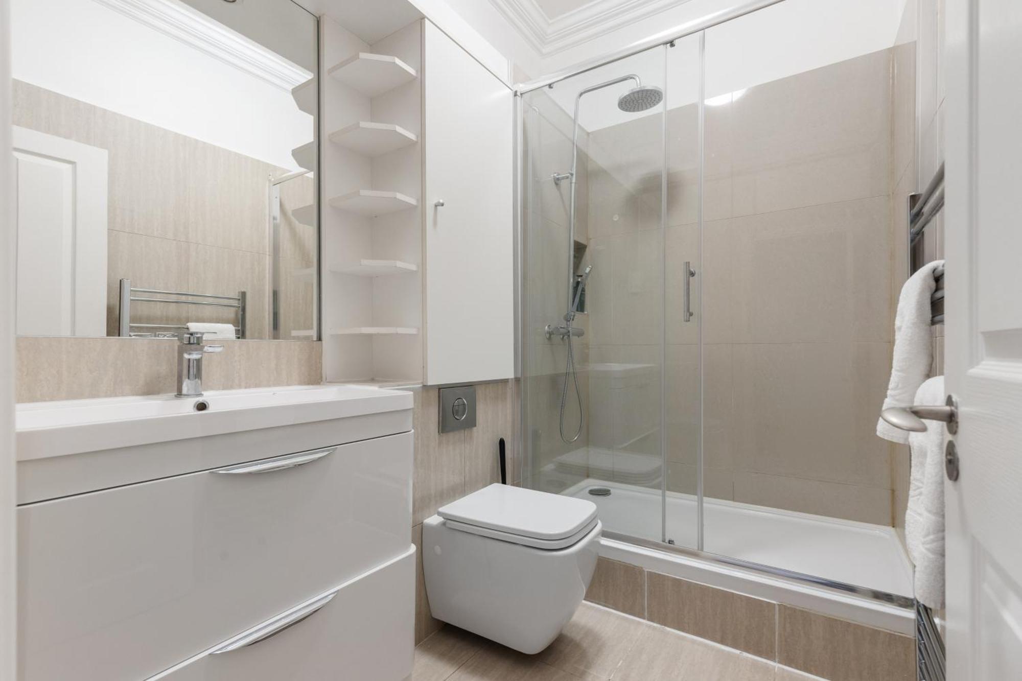 Heavenly Stays, Knightsbridge, Stylish 2-bd Escape Appartamento *